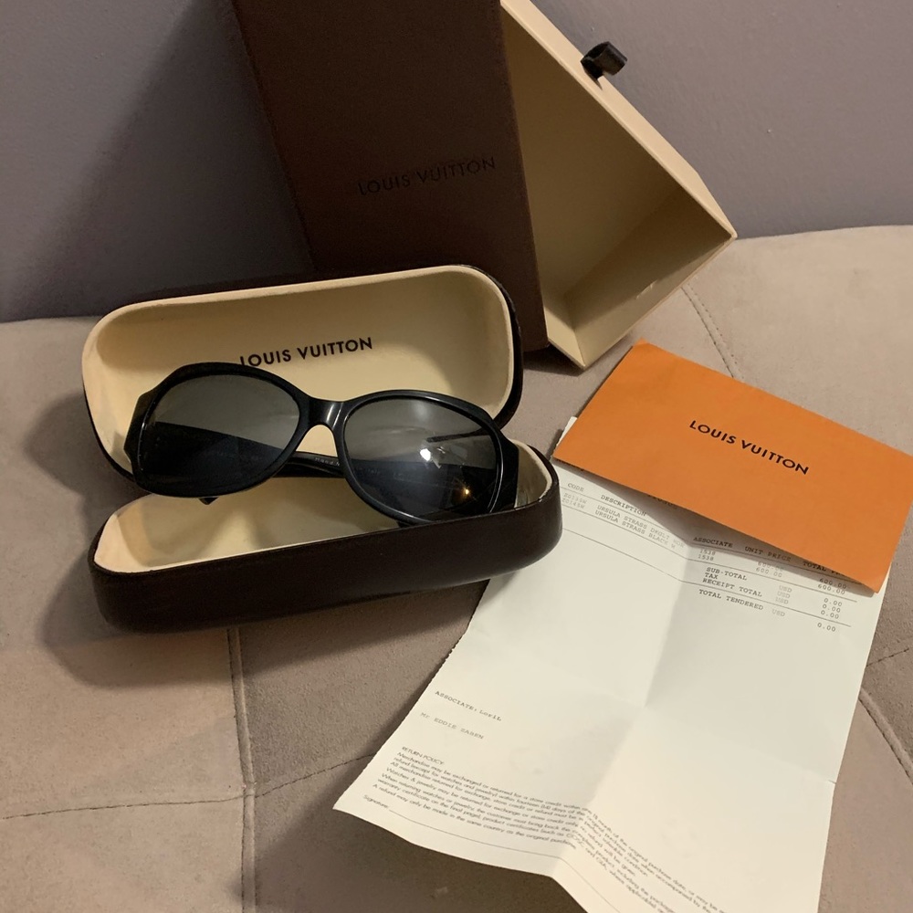 Louis Vuitton black sunglasses